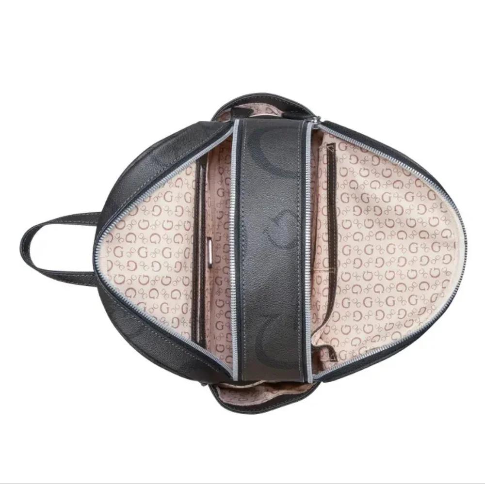 NEW Guess Shoulder Handbag